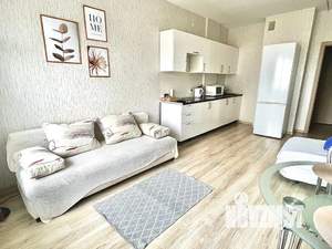 1-к квартира, посуточно, 56м2, 4/25 этаж
