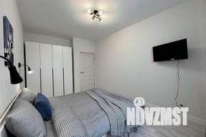 1-к квартира, посуточно, 42м2, 21/22 этаж