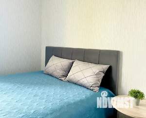 Студия квартира, посуточно, 34м2, 7/25 этаж