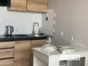 Студия квартира, посуточно, 30м2, 19/25 этаж