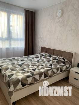 1-к квартира, посуточно, 42м2, 5/18 этаж