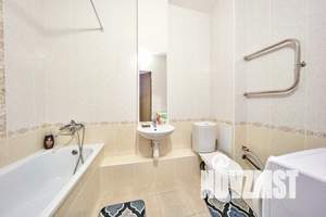 2-к квартира, посуточно, 44м2, 21/25 этаж