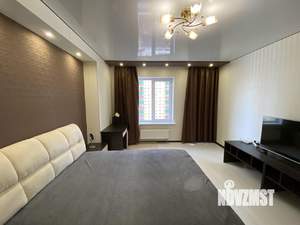 2-к квартира, посуточно, 50м2, 24/27 этаж