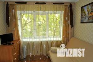 1-к квартира, посуточно, 32м2, 3/5 этаж