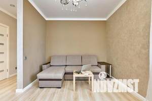 2-к квартира, посуточно, 65м2, 20/25 этаж