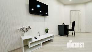 1-к квартира, посуточно, 49м2, 3/8 этаж