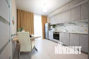 1-к квартира, посуточно, 43м2, 7/25 этаж