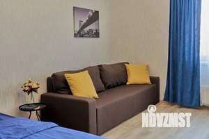 1-к квартира, посуточно, 40м2, 13/30 этаж