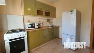 1-к квартира, посуточно, 35м2, 8/10 этаж