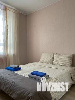 2-к квартира, посуточно, 60м2, 13/25 этаж