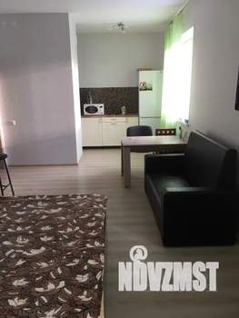 Студия квартира, посуточно, 35м2, 12/23 этаж