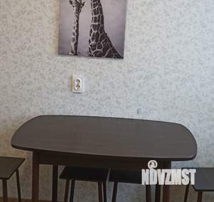 2-к квартира, посуточно, 58м2, 1/1 этаж