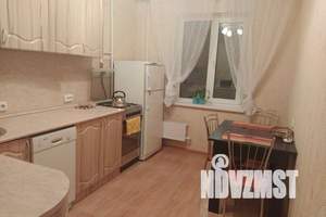 1-к квартира, посуточно, 43м2, 6/9 этаж