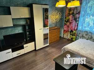 1-к квартира, посуточно, 38м2, 1/3 этаж