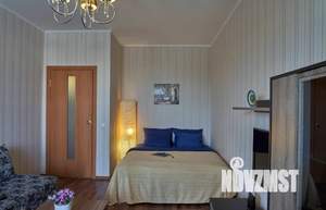 1-к квартира, посуточно, 40м2, 13/20 этаж