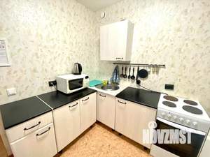 1-к квартира, посуточно, 37м2, 2/13 этаж