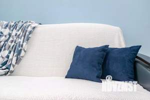 2-к квартира, посуточно, 44м2, 1/1 этаж