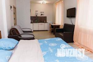 1-к квартира, посуточно, 38м2, 3/25 этаж