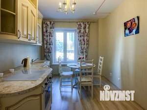 1-к квартира, посуточно, 66м2, 1/1 этаж