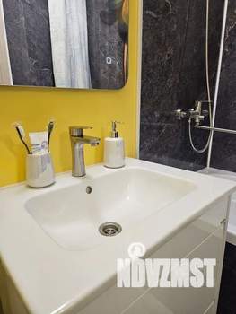 Студия квартира, посуточно, 51м2, 13/25 этаж