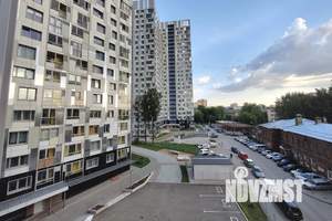 Студия квартира, посуточно, 39м2, 4/25 этаж