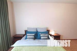 1-к квартира, посуточно, 37м2, 12/25 этаж