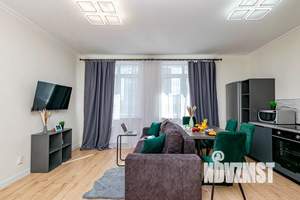 1-к квартира, посуточно, 50м2, 13/23 этаж