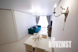 2-к квартира, посуточно, 59м2, 1/1 этаж