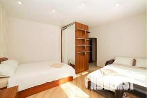 1-к квартира, посуточно, 42м2, 1/9 этаж