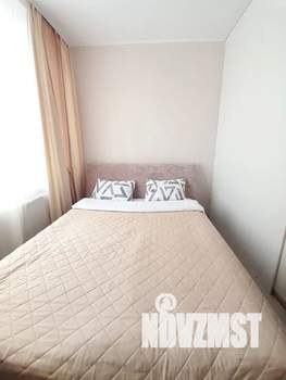 1-к квартира, посуточно, 45м2, 6/20 этаж