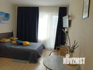 Студия квартира, посуточно, 35м2, 21/25 этаж