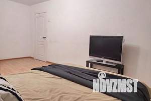 1-к квартира, посуточно, 35м2, 3/9 этаж