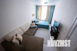 1-к квартира, посуточно, 43м2, 7/25 этаж