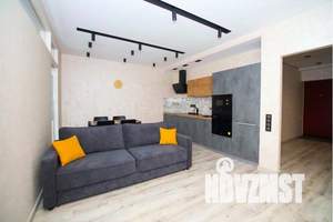 1-к квартира, посуточно, 56м2, 4/25 этаж