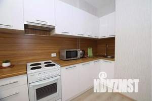 1-к квартира, посуточно, 48м2, 13/23 этаж