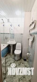 1-к квартира, посуточно, 39м2, 3/10 этаж
