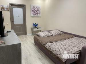1-к квартира, посуточно, 40м2, 4/16 этаж