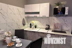 2-к квартира, посуточно, 42м2, 12/25 этаж