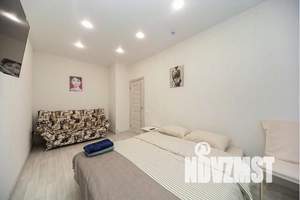 1-к квартира, посуточно, 40м2, 22/26 этаж