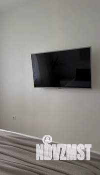 2-к квартира, посуточно, 42м2, 24/24 этаж