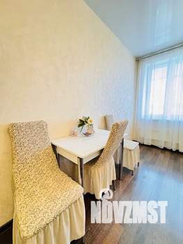 1-к квартира, посуточно, 45м2, 7/25 этаж