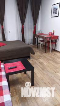 Студия квартира, посуточно, 30м2, 11/18 этаж