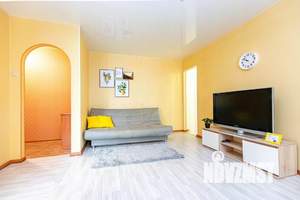 2-к квартира, посуточно, 49м2, 1/1 этаж