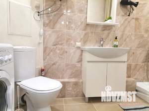 1-к квартира, посуточно, 35м2, 2/25 этаж