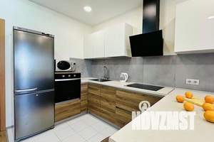 1-к квартира, посуточно, 43м2, 21/25 этаж