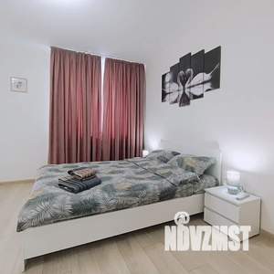 Студия квартира, посуточно, 30м2, 7/18 этаж