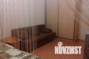 1-к квартира, посуточно, 43м2, 9/16 этаж