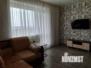 1-к квартира, посуточно, 33м2, 9/9 этаж