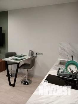 Студия квартира, посуточно, 39м2, 4/6 этаж