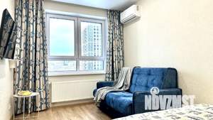 1-к квартира, посуточно, 39м2, 13/18 этаж